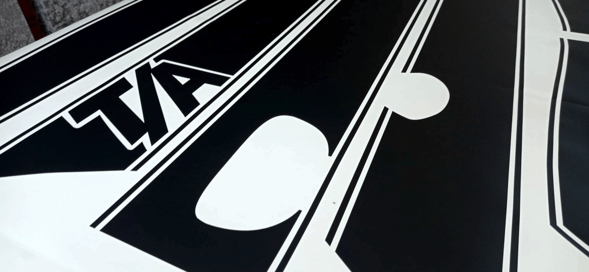 Komplet naklejek Dodge Challenger T/A Trans Am - obrazek 3